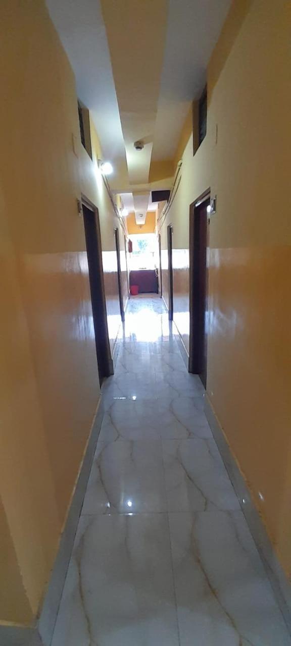 Hotel Narendra Niketan Calcutta  Esterno foto